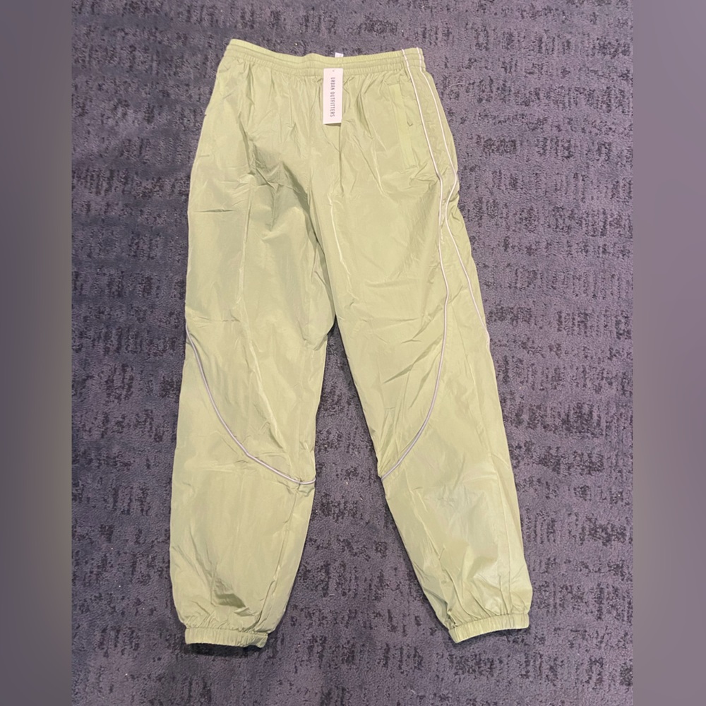 Green Baggy Pants